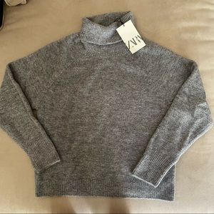 NWT Zara Grey Turtleneck Sweater